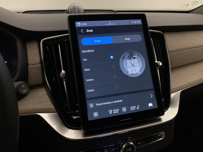 Volvo XC90 T8 AWD RECHARGE BRIGHT PLUS 7m na operativní leasing