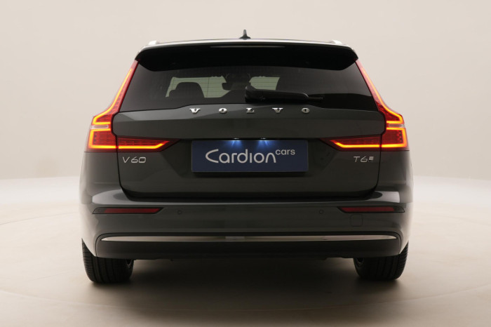 Volvo V60 T6 AWD Plug-in BRIGHT PLUS na operativní leasing