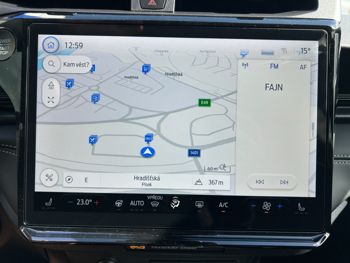 1.0EcoBoost mHEV 92kW TITANIUM na operativní leasing