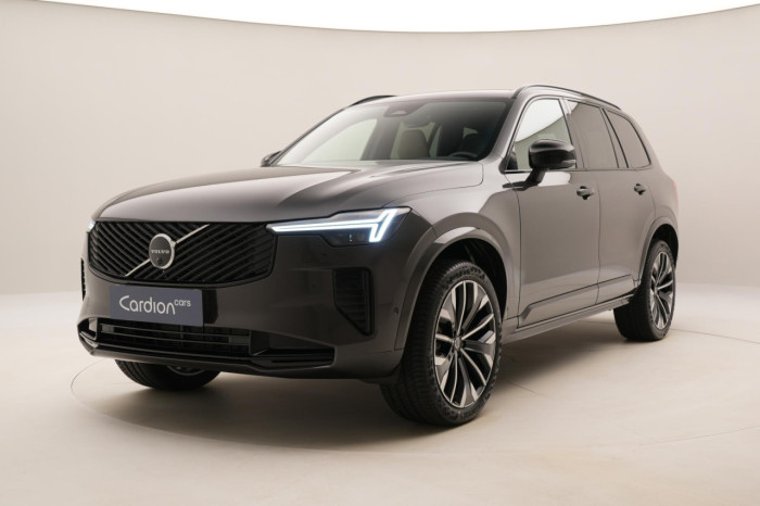 Volvo XC90 B5 AWD AUT DARK PLUS na operativní leasing