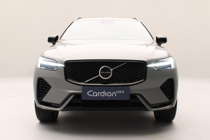 Volvo XC60 T6 AWD AUT DARK PLUS na operativní leasing