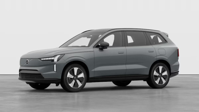 Volvo EX90 PURE ELECTRIC SINGLE PLUS 7m. na operativní leasing