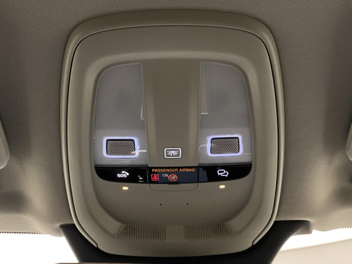 Volvo XC90 T8 AWD RECHARGE BRIGHT PLUS 7m na operativní leasing