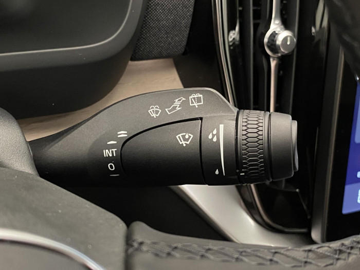 Volvo XC90 T8 AWD RECHARGE BRIGHT PLUS 7m na operativní leasing