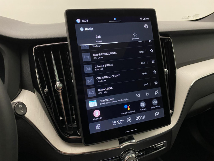 Volvo XC60 T6 AWD AUT DARK PLUS na operativní leasing