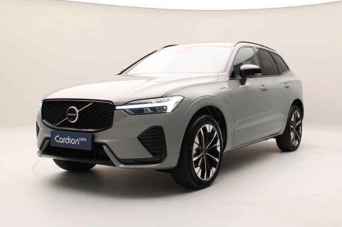 Volvo XC60 T6 AWD AUT DARK PLUS na operativní leasing