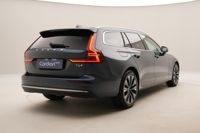 Volvo V60 T6 AWD Plug-in BRIGHT PLUS na operativní leasing