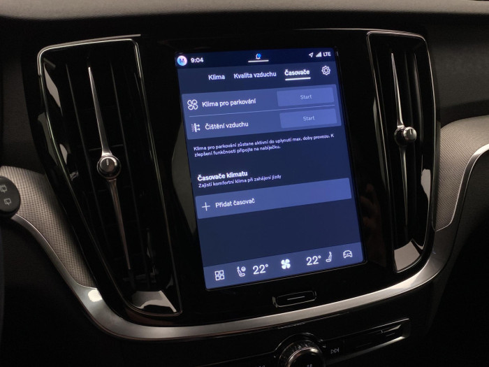 Volvo V60 T6 AWD Plug-in BRIGHT PLUS na operativní leasing