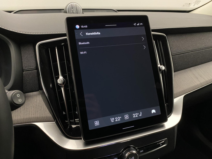 Volvo XC90 T8 AWD RECHARGE BRIGHT PLUS 7m na operativní leasing