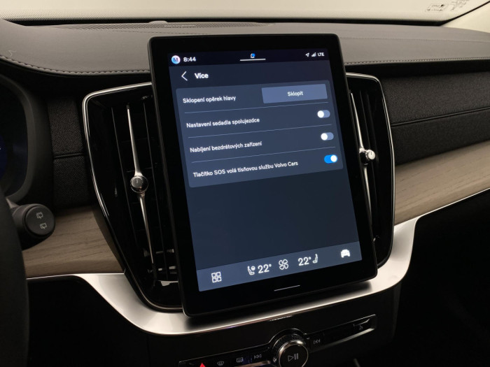 Volvo XC90 T8 AWD RECHARGE BRIGHT PLUS 7m na operativní leasing