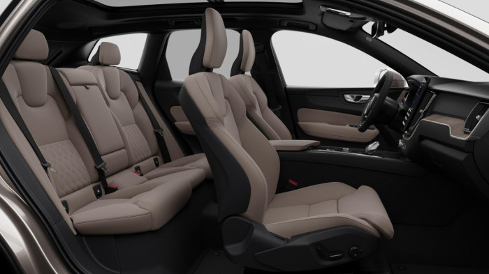 Volvo XC60 B5 AWD AUT BRIGHT PLUS na operativní leasing