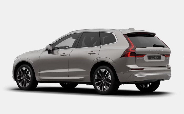 Volvo XC60 B5 AWD AUT BRIGHT PLUS na operativní leasing
