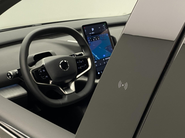 Volvo EX30 PURE ELECTRIC EXTENDED PLUS na operativní leasing