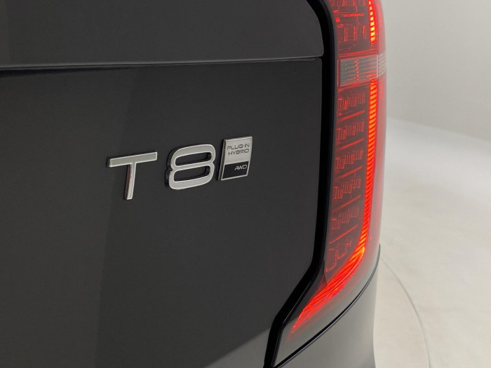 Volvo XC90 T8 AWD RECHARGE BRIGHT PLUS 7m na operativní leasing