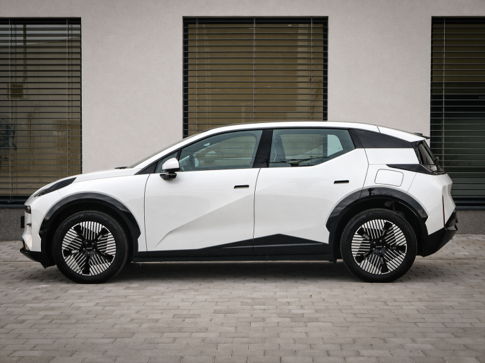 Zeekr X Core RWD na operativní leasing