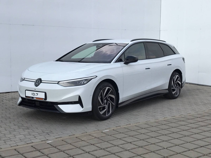 Volkswagen ID.7 Tourer Pro S People / 210kW na operativní leasing