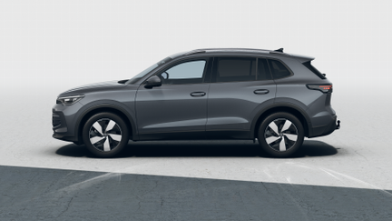 Volkswagen Tiguan People 1,5 TSI 150 kW eHybrid na operativní leasing