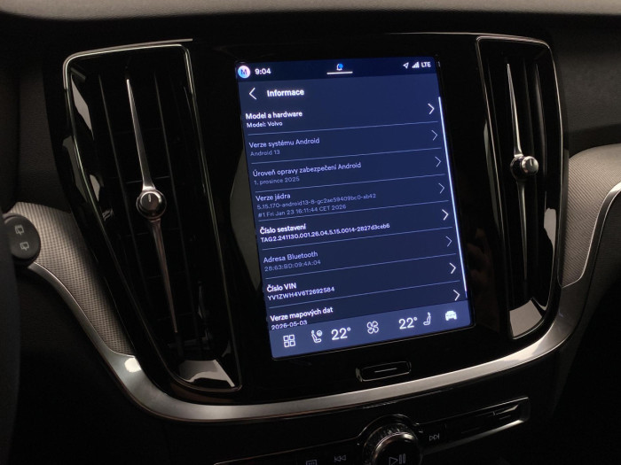 Volvo V60 T6 AWD Plug-in BRIGHT PLUS na operativní leasing