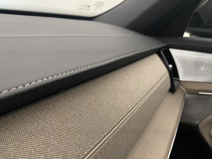 Volvo XC90 B5 AWD AUT BRIGHT PLUS na operativní leasing