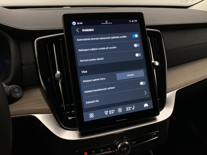 Volvo XC90 T8 AWD RECHARGE BRIGHT PLUS 7m na operativní leasing