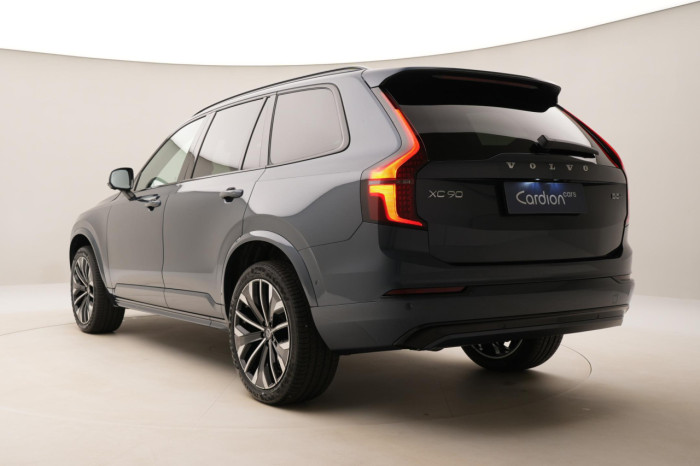 Volvo XC90 B5 AWD AUT DARK PLUS na operativní leasing