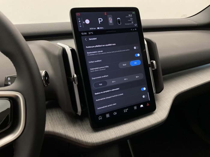 Volvo EX30 PURE ELECTRIC EXTENDED PLUS na operativní leasing