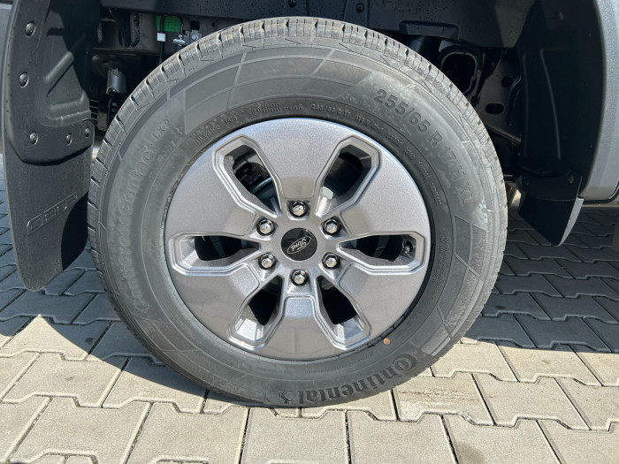 2.3 EcoBoost Hybrid (PHEV) XLT na operativní leasing