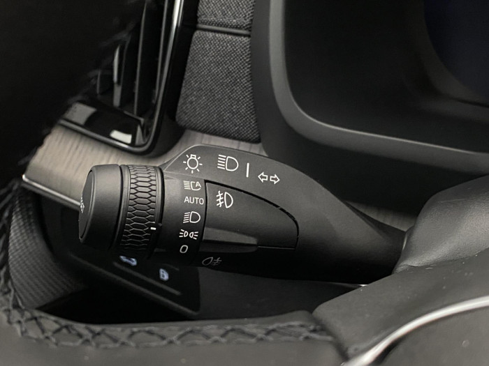 Volvo XC90 T8 AWD RECHARGE BRIGHT PLUS 7m na operativní leasing