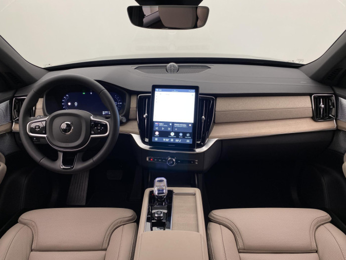 Volvo XC90 T8 AWD RECHARGE BRIGHT PLUS 7m na operativní leasing