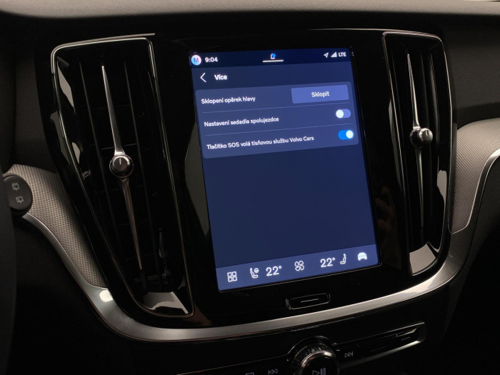 Volvo V60 T6 AWD Plug-in BRIGHT PLUS na operativní leasing