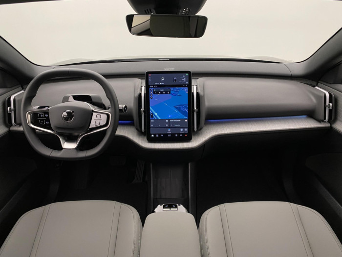 Volvo EX30 PURE ELECTRIC EXTENDED PLUS na operativní leasing