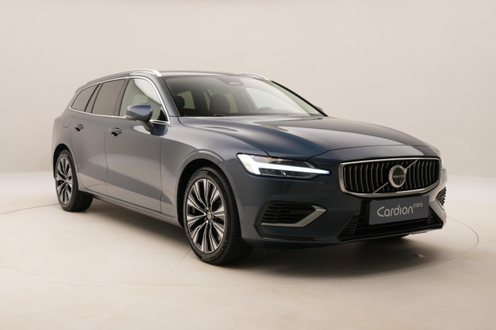 Volvo V60 T6 AWD Plug-in BRIGHT PLUS na operativní leasing